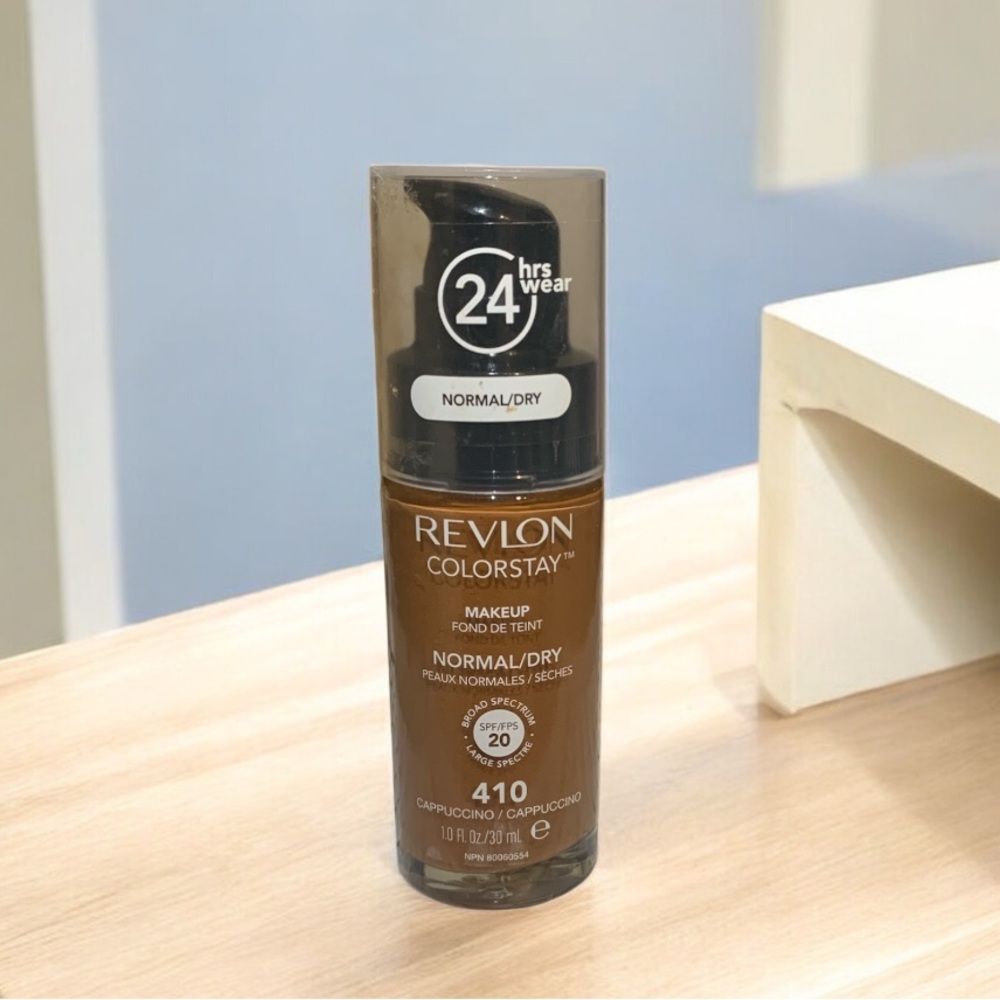 BRAND NEW Revlon ColorStay SPF 20 Foundation 410 Cappuccino